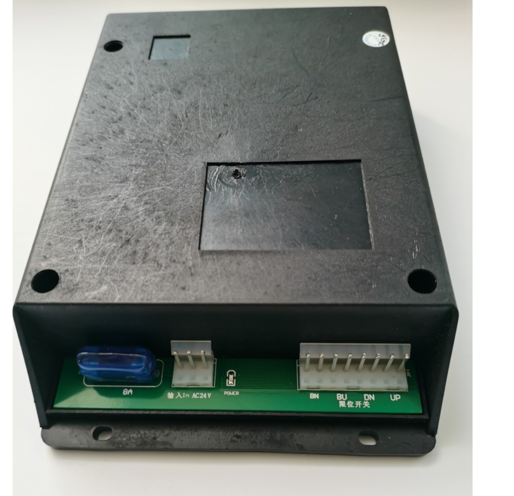 صندوق التحكم لكرسي طبيب الأسنا - مراجعة Lab Equipment وسعره